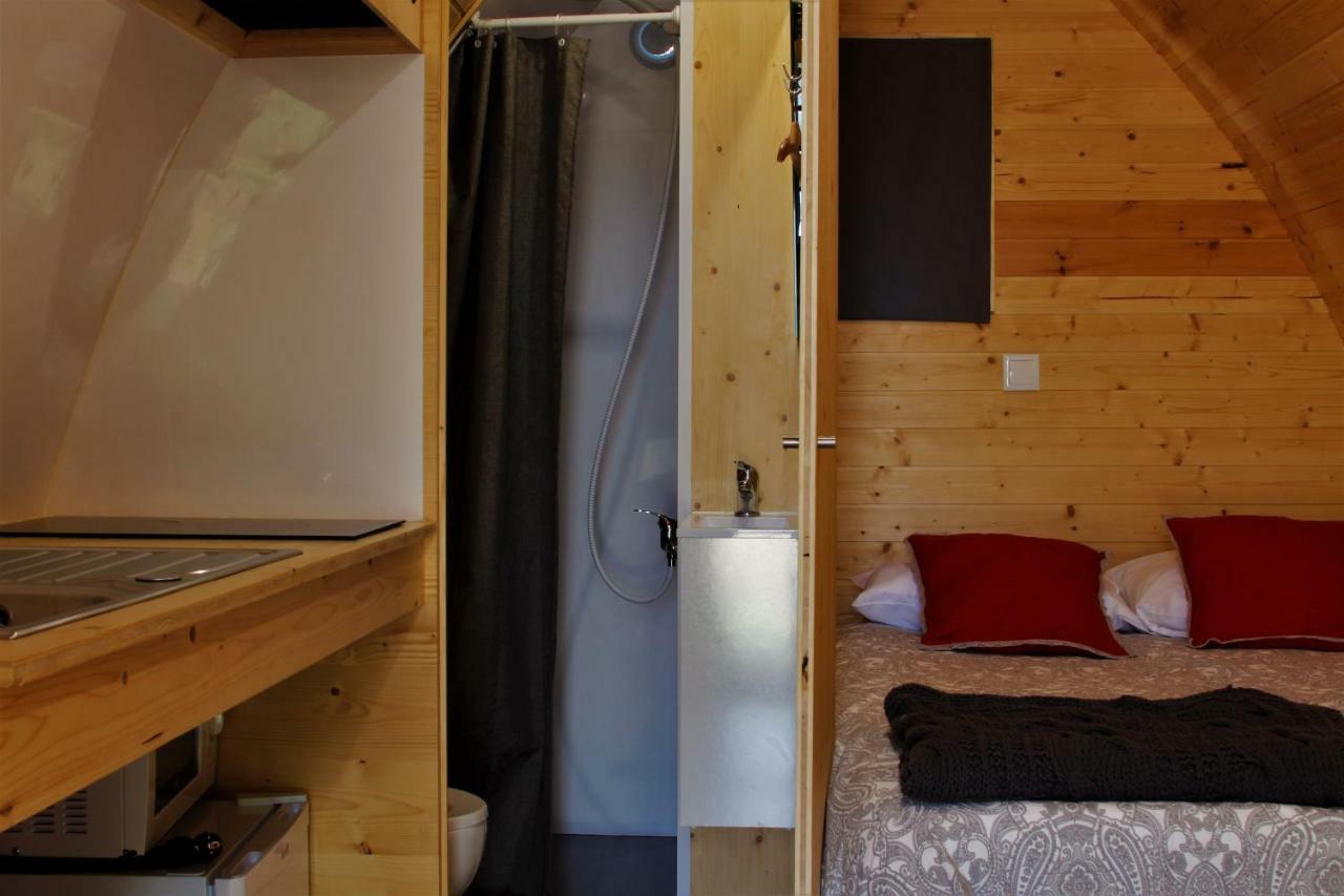 Glamping Hills 호텔 Santa Comba de Rossas 외부 사진