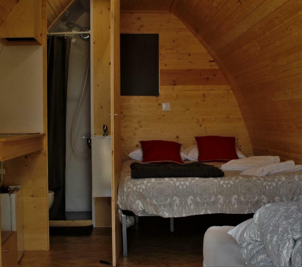 Glamping Hills 호텔 Santa Comba de Rossas 외부 사진